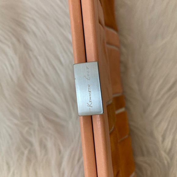 Kenneth Cole orange clutch/purse - Picture 3 of 4